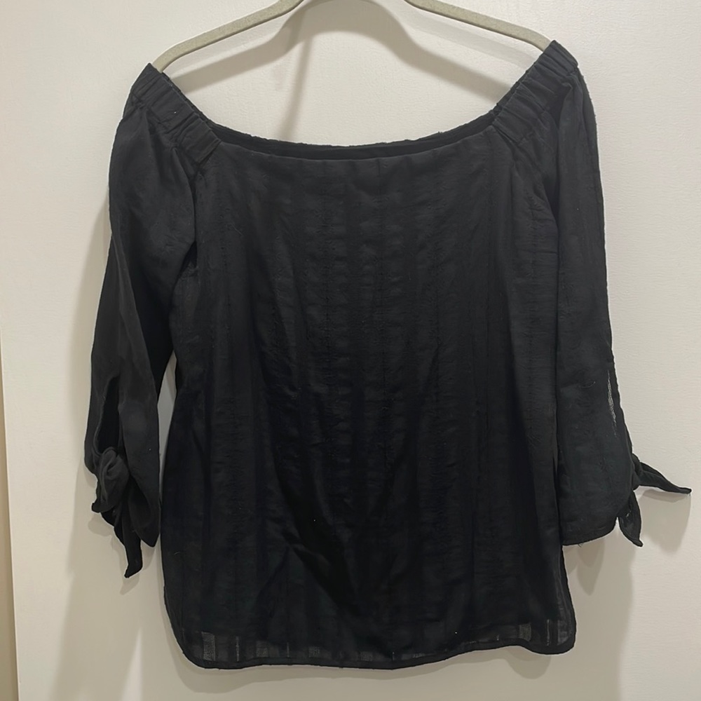 Bailey 44 Off the shoulder top (Sz S)